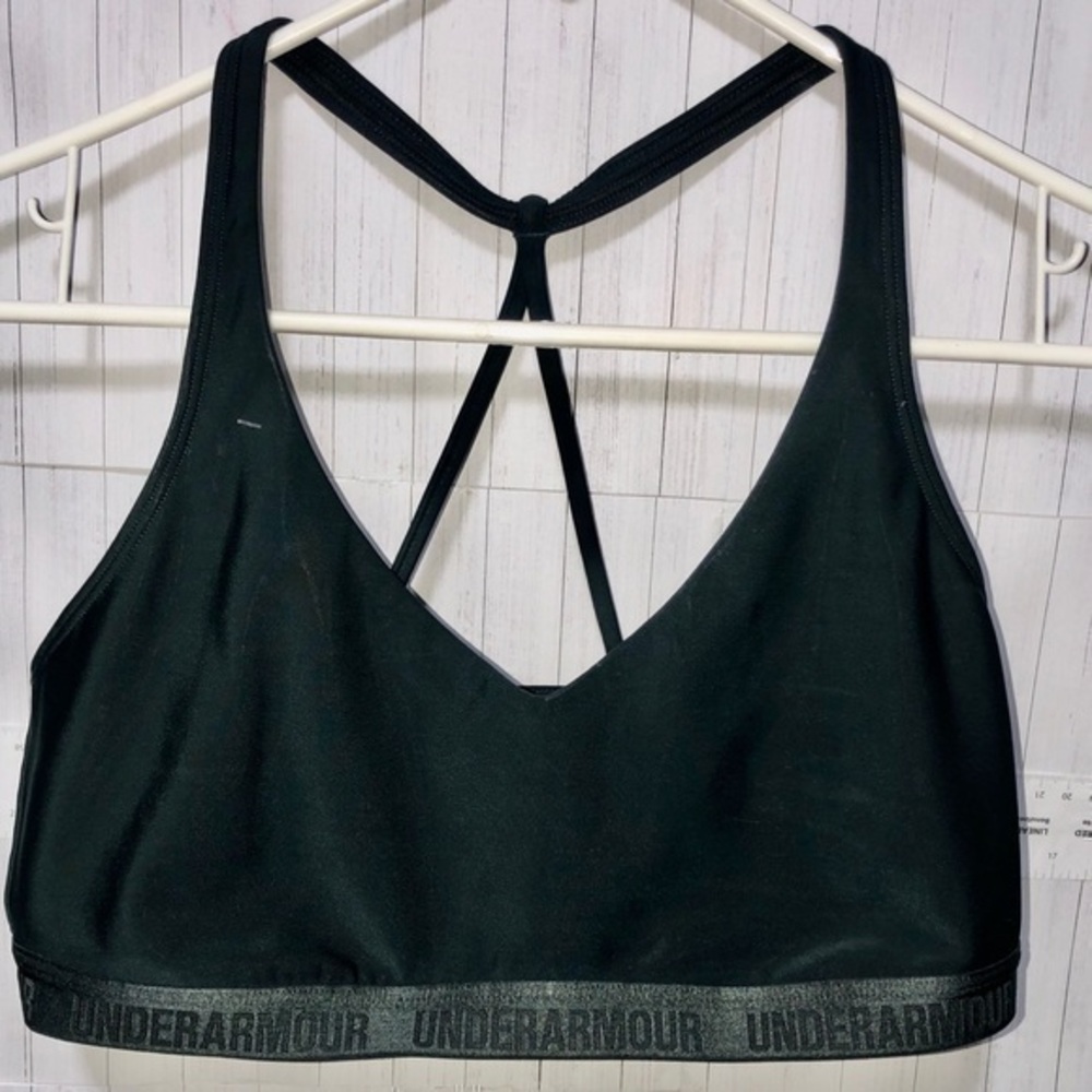 🚦Under Armour Solid Black Racerback Sports Bra
